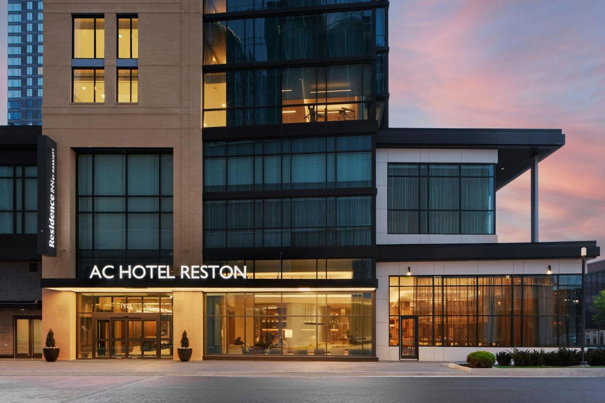 Ac Hotel By Marriott Reston Buitenkant foto